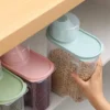 Plastic container